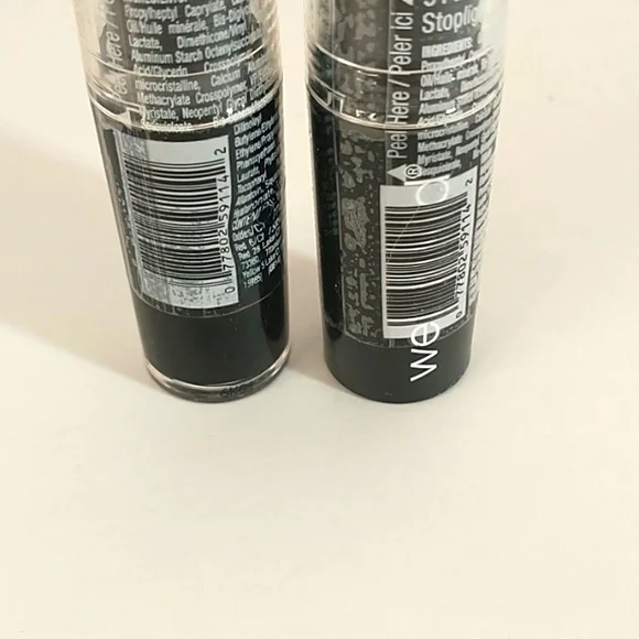 Wet n Wild Lip Stick 911 D Stoplight Red 2 tubes - Picture 5 of 5